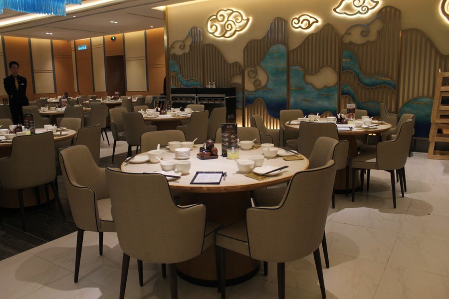 ParadiseGroup_3